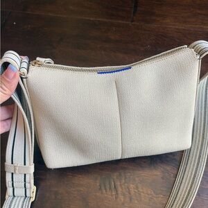Rothy’s casual crossbody purse parchment cream